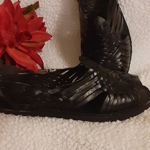 ALL LEATHER HURACHES